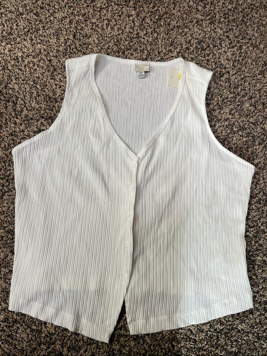 a new day Tops - A New Day Classic White Ribbed Button-Front Women's Tank Top Size XXL | NWT